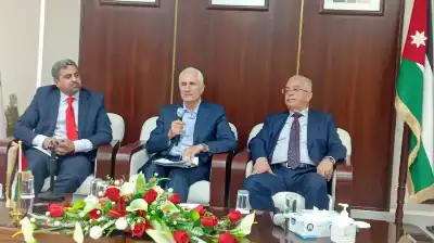 أساتذة الجامعات يناقشون مشروع قانون الجامعات
