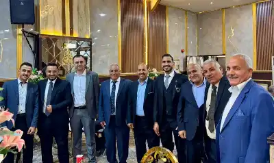 الزبون وشديفات نسايب (صور)
