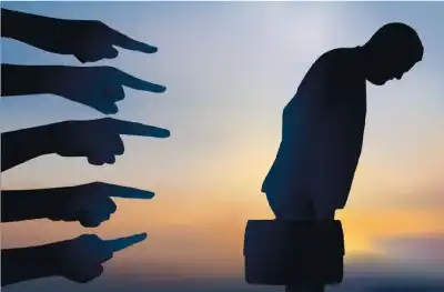 بين الحيطة وحسن الظن: خطوات المعلم