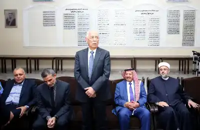 مندوبا عن الملك وولي العهد… العيسوي