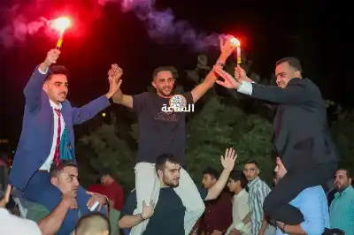أبو سرحان يحتفل بتخرج نجله عمر