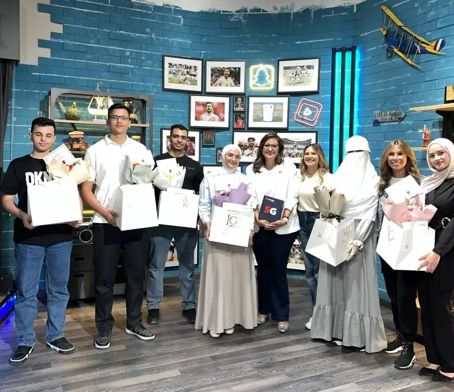 مدار الساعة,أخبار البنوك والشركات