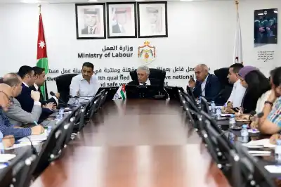 القطامين يستمع لمطالب رئيسي غرفتي صناعة