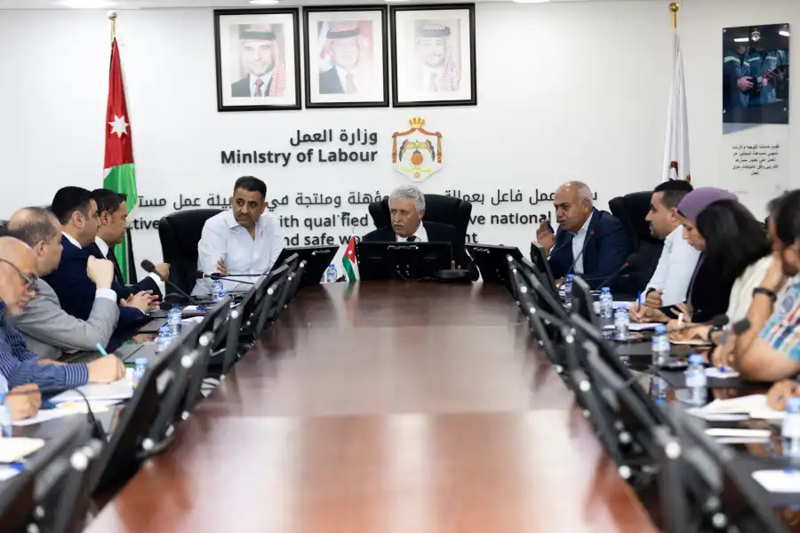 مدار الساعة,أخبار اقتصادية,وزير النقل,وزير العمل,وزارة العمل,غرفة صناعة الأردن