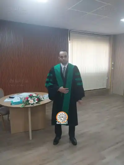 الدكتوراة بتقدير امتياز لـ نايف الخوالده