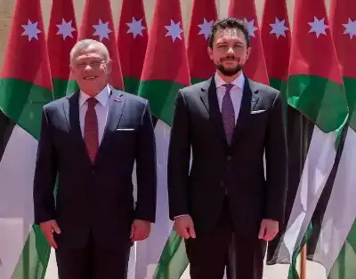 الكلية الجامعية الوطنية للتكنولوجيا تهنئ الملك