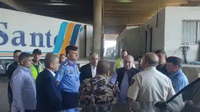 الأشغال تنهي مشروع إنشاء وتجهيز ساحة