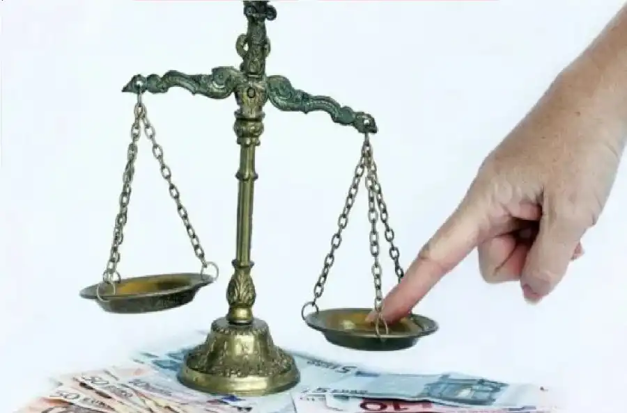 مدار الساعة,شؤون دينية