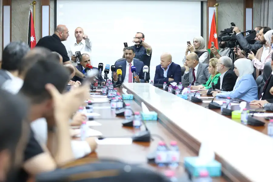 مدار الساعة,أخبار مجلس النواب الأردني,أمانة عمان,وزارة الاستثمار