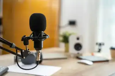 شكاوى من التقاط بث الإذاعات الإسرائيلية