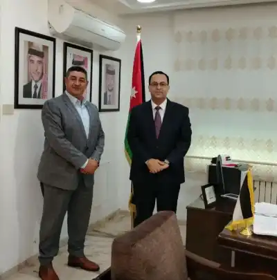 أمين عام حزب الإصلاح يزور مديرية