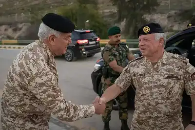 الملك يوجه رسالة إلى الفريق المتقاعد