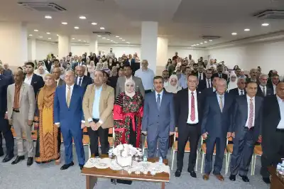 ميثاقيو اربد يكرمون اوائل الثانوية (صور)
