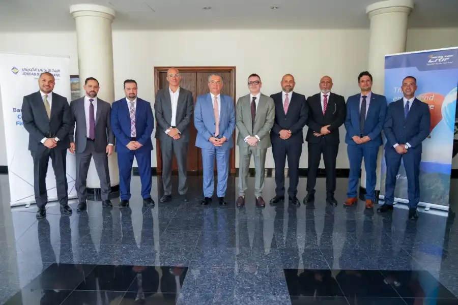 مدار الساعة,أخبار البنوك والشركات