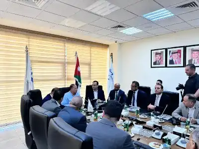 حزب الإصلاح يزور شركة العقبة لإدارة
