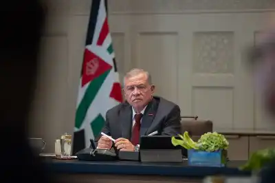 الملك يتابع عمل الحكومة في قطاع