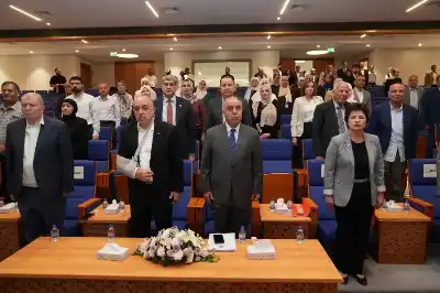 محافظة يترأس ندوة تحديث التربية والتعليم