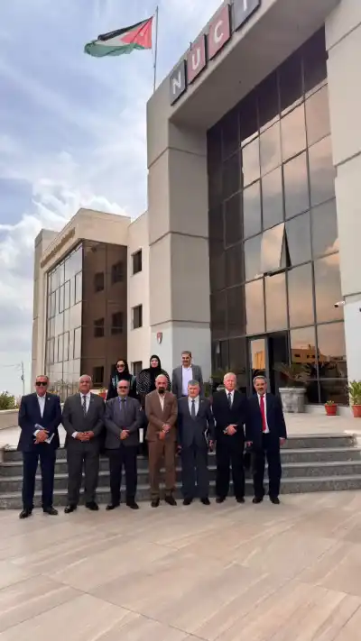 بحث سبل التعاون في المجال البيئي