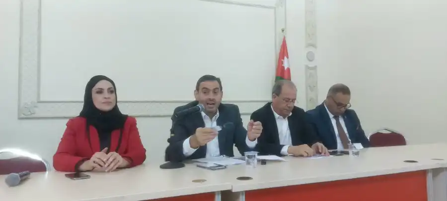 مدار الساعة,مناسبات أردنية,وزير الصناعة والتجارة والتموين,وزير الاتصال الحكومي,الملك عبدالله الثاني