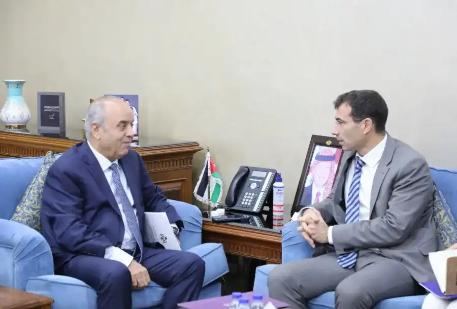 مدار الساعة,أخبار الأردن,اخبار الاردن,وزير التربية والتعليم,الاتحاد الأوروبي,عزمي محافظة