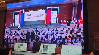 بحضور 600 شخصية من 100 دولة..