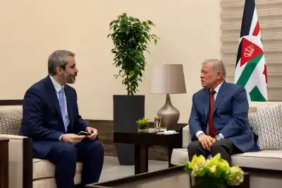 الملك يستقبل الشيباني: كل الدعم لسوريا