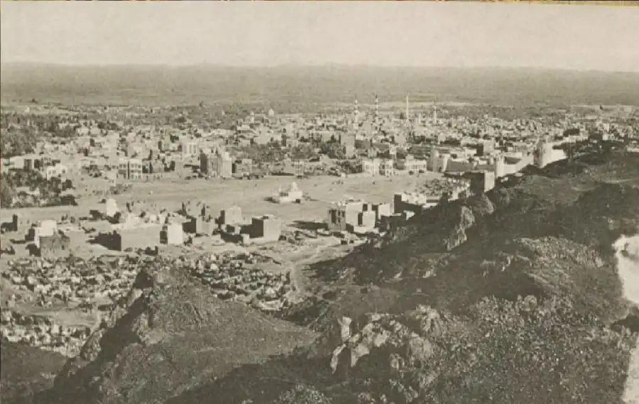 مدار الساعة,شؤون دينية