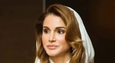 الملكة رانيا تقدم واجب العزاء بشهداء