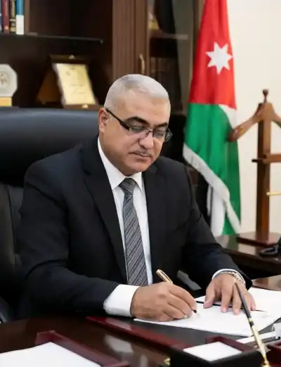 التل يعلن استقالته النهائية من حزب