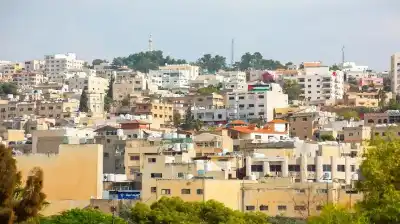 لجنة لحصر البيوت المهجورة في جرش