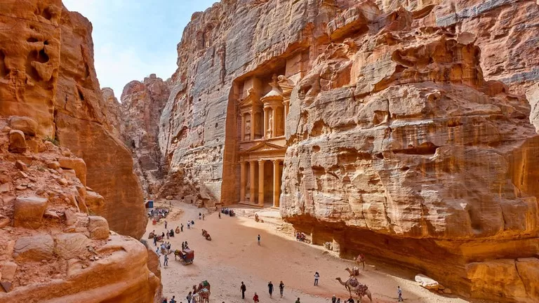 مدار الساعة,أخبار السياحة في الأردن,وزيرة السياحة والآثار,وزارة السياحة والآثار,وزارة السياحة