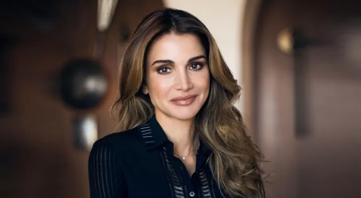 الملكة رانيا,الأردن,حماية الأسرة,وزارة التربية والتعليم,الجامعة الأردنية,
