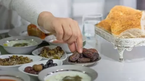 مدار الساعة,شؤون دينية