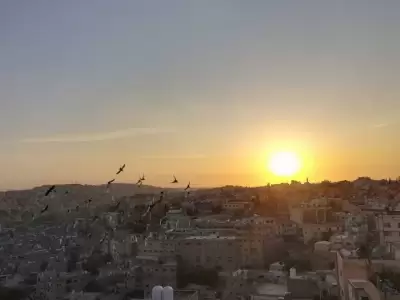 كتلة هوائية حارة تؤثر على الأردن