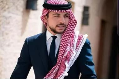 ولي العهد الأمير الحسين يزور قطر