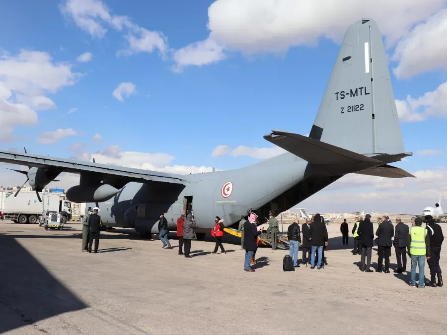 الخيرية الهاشمية تستقبل طائرة مساعدات تونسية