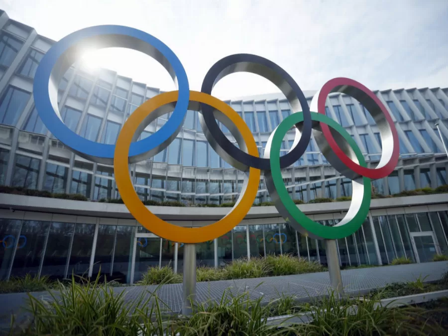 اللجنة الأولمبية توصي بحرمان روسيا وبيلاروس