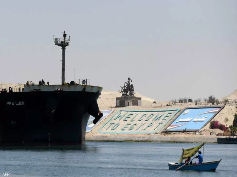 مصر ترفع رسوم مرور عبور السفن