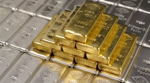 الذهب يرتفع مع متابعة المستثمرين المحادثات