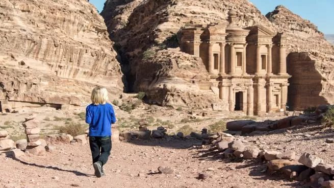 مدار الساعة,أخبار اقتصادية,هيئة تنشيط السياحة,وزارة السياحة,المستشفيات الخاصة,البحر الميت