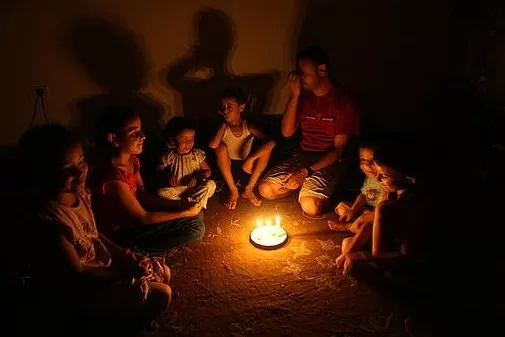 غزة,مدار الساعة,شركة توزيع الكهرباء,