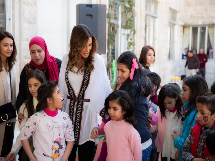 الملكة رانيا,مدار الساعة,وزارة التنمية الاجتماعية,الأردن,