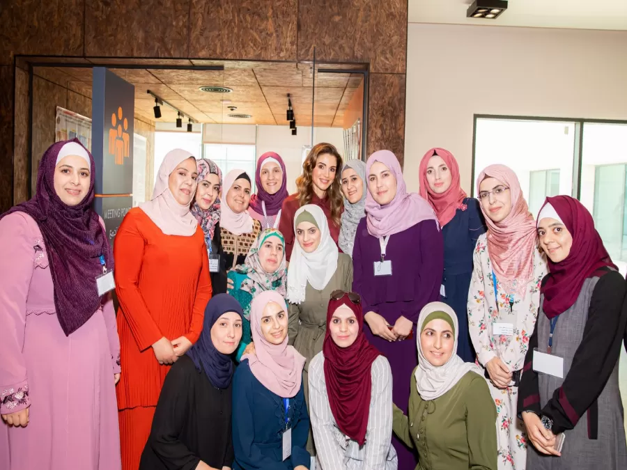 الملكة رانيا,مدار الساعة,الجامعة الأردنية,ثقافة,الأردن,ديوان الخدمة المدنية,قوائم,وزارة التربية والتعليم,عمان,